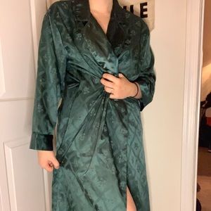 Vintage Victoria’s Secret Green Robe XS/S
